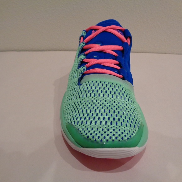 Under Armour Size 4.5Y SPEEDFORM APOLLO 2 Sneakers - Picture 2 of 8